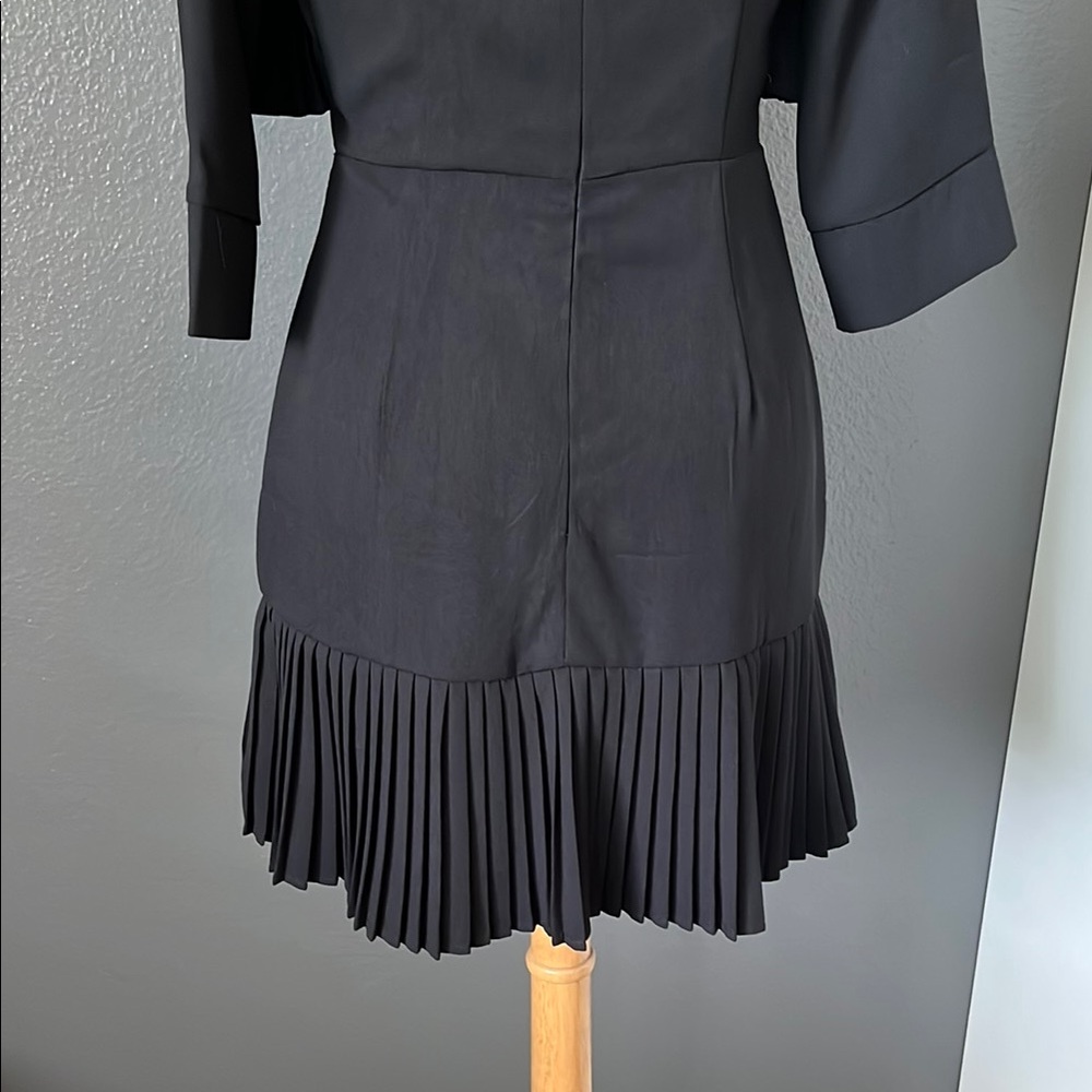 PrettyLittleThing Black Sheath Dress with 3/4 Sleeves and Mock Neck - Picture 6 of 12